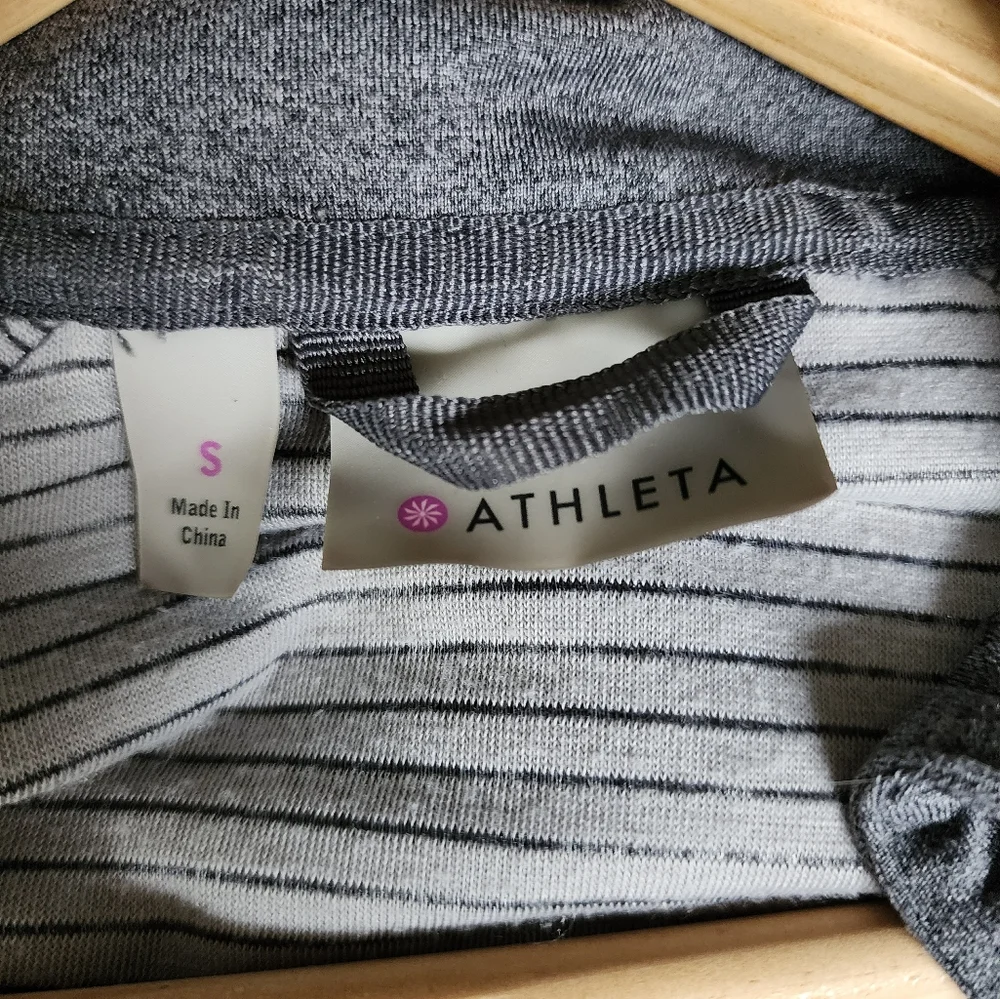 Athleta Stretch and Release Jacket in Grey Size S - Picture 6 of 9